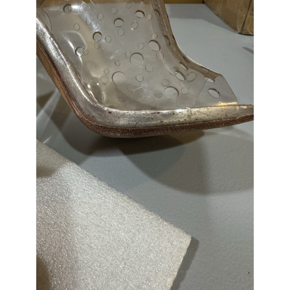 CHANEL Silver Leather And Clear Perforated PVC Slingback Heels - Picture 13 of 16